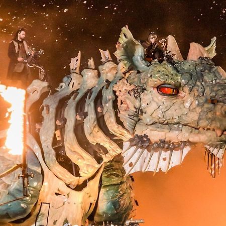 칼라이스 Lazur Du Dragon 아파트 외부 사진